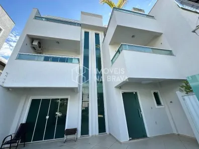 Casa com 3 Quartos para alugar, 135m² no Praia dos Amores, Balneário Camboriú