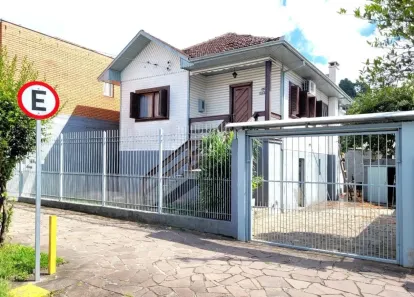 Casa com 2 Quartos à venda, 130m² no Nossa Senhora de Lourdes, Caxias do Sul