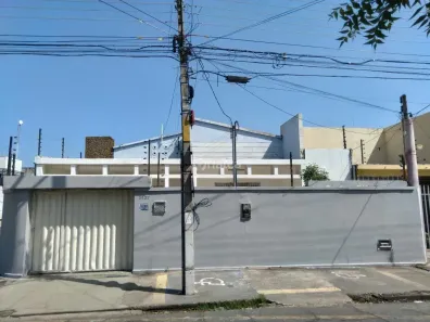 Imóvel Comercial com 6 Quartos para alugar, 345m² no Centro, Teresina