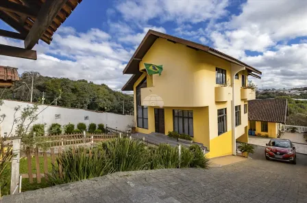 Casa com 4 Quartos à venda, 372m² no Jardim Monte Santo, Almirante Tamandaré