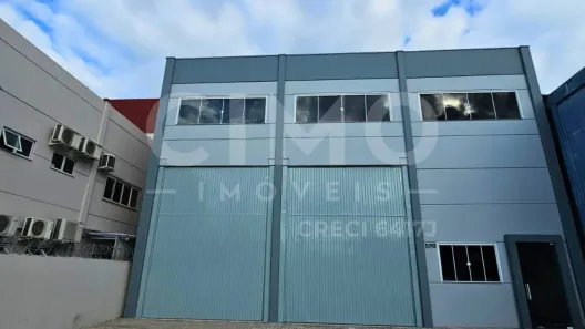 Galpão/Depósito/Armazém para alugar, 618m² no Pachecos, Palhoça