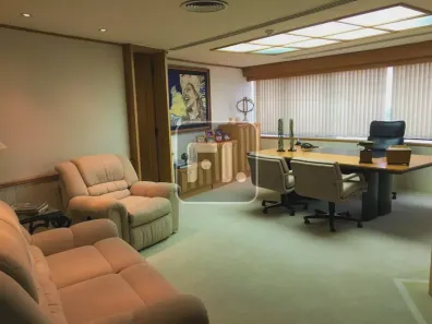 Sala Comercial para alugar, 520m² no Bela Vista, São Paulo