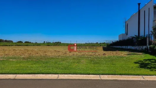Lote/Terreno à venda, 880m² no , Jaguariúna