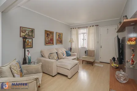 Casa com 3 Quartos à venda, 166m² no Passo da Areia, Porto Alegre