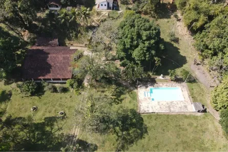 Fazenda/Sítio com 3 Quartos à venda, 110m² no Agro Brasil (Sambaetiba), Itaboraí