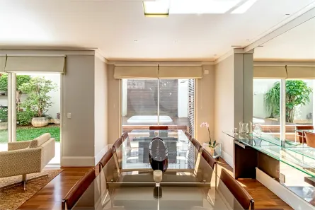 Casa de Condomínio com 4 Quartos à venda, 327m² no Vila Madalena, São Paulo