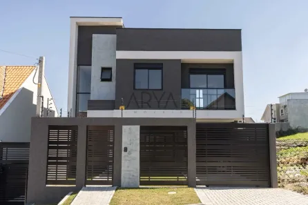 Sobrado com 3 Quartos à venda, 124m² no Uberaba, Curitiba