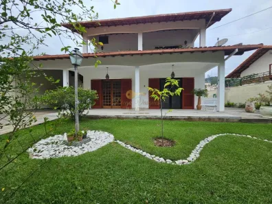 Casa com 5 Quartos à venda, 222m² no Barra do Imbuí, Teresópolis