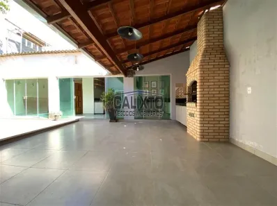 Casa com 3 Quartos à venda, 171m² no Nova Uberlândia, Uberlândia