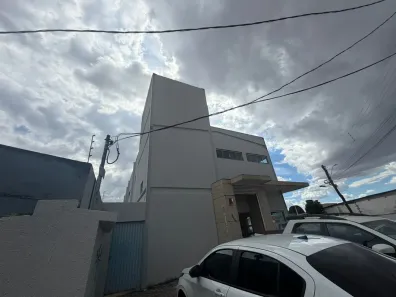 Prédio Residencial para alugar, 800m² no Parque Amazônia, Goiânia