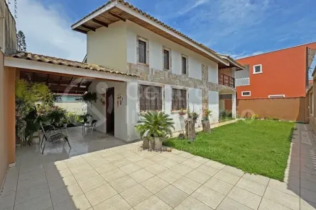 Casa com 4 Quartos à venda, 290m² no Estância Balneária Convento Velho, Peruíbe