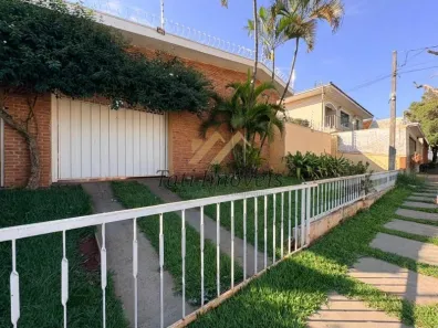 Casa com 4 Quartos para alugar, 217m² no Jardim Paraíso, São Carlos