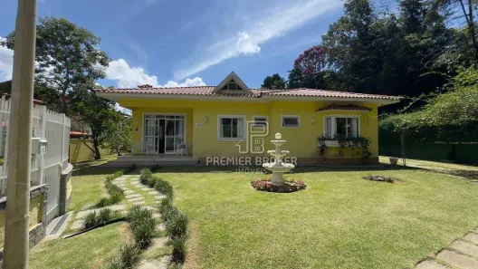Casa de Condomínio com 3 Quartos à venda, 141m² no Prata, Teresópolis