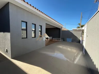 Casa com 3 Quartos à venda, 140m² no Jardim das Acácias, Cravinhos