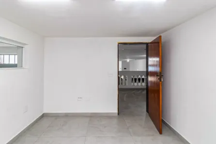 Ponto Comercial para alugar, 10m² no Cidade Centenário, São Paulo