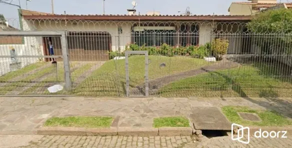 Casa com 4 Quartos à venda, 464m² no Guarujá, Porto Alegre