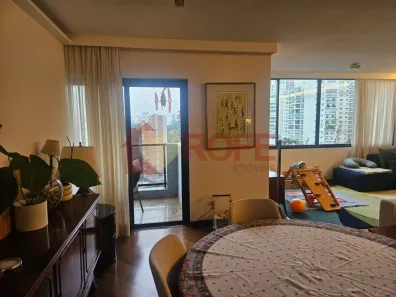 Apartamento com 3 Quartos para alugar, 196m² no Vila Nova Conceição, São Paulo