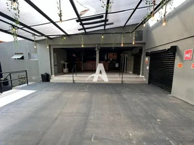 Sala Comercial para alugar, 200m² no Santa Mônica, Uberlândia