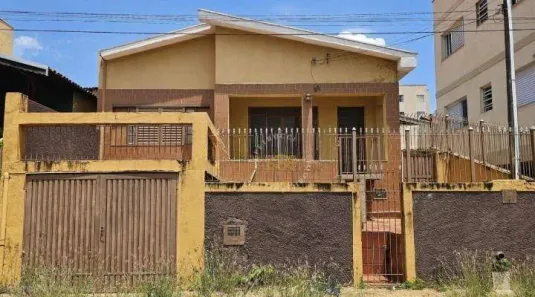 Casa com 2 Quartos à venda, 150m² no Vila Proost de Souza, Campinas