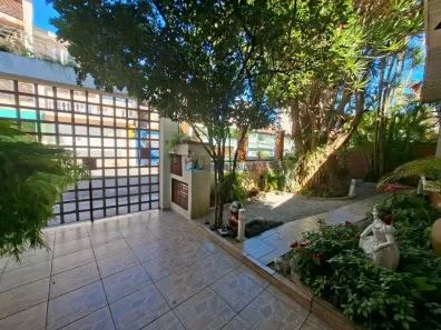 Casa com 2 Quartos à venda, 130m² no Mirandópolis, São Paulo