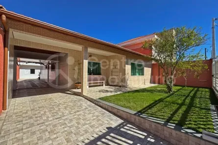Casa com 3 Quartos à venda, 180m² no , Peruíbe