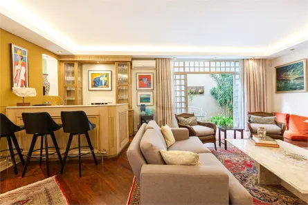 Sobrado com 3 Quartos à venda, 440m² no Sumaré, São Paulo