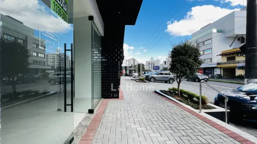 Sala Comercial para venda ou aluguel, 110m² no Vila Nova, Blumenau