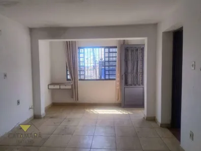 Casa com 3 Quartos para alugar, 320m² no Braz Cubas, Mogi das Cruzes