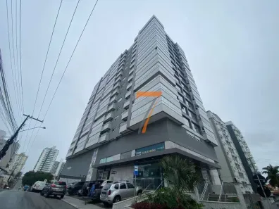 Apartamento com 2 Quartos à venda, 89m² no Barreiros, São José