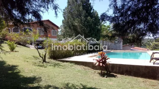 Fazenda/Sítio com 3 Quartos à venda, 300m² no Centro, Jarinu