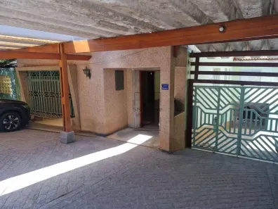 Sobrado com 4 Quartos para alugar, 346m² no Vila Paulicéia, São Paulo