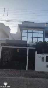 Casa com 2 Quartos à venda, 90m² no Bombas, Bombinhas