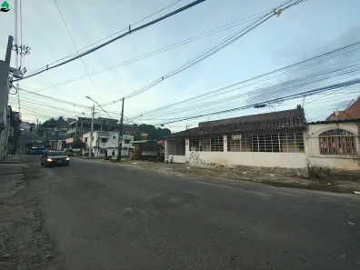 Imóvel Comercial com 2 Quartos à venda, 220m² no Vila Nova de Colares, Serra