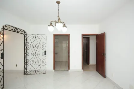 Apartamento com 3 Quartos para alugar, 232m² no Lourdes, Belo Horizonte