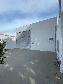 Galpão/Depósito/Armazém para alugar, 300m² no Jardim Ferraz, Bauru