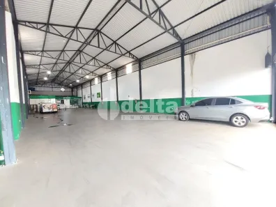 Ponto Comercial à venda, 400m² no Nossa Senhora Aparecida, Uberlândia