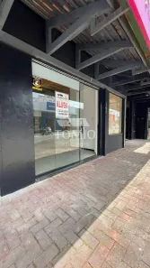 Sala Comercial para alugar, 32m² no Centro, Gaspar
