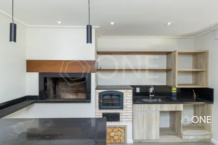 Casa com 3 Quartos à venda, 293m² no Três Figueiras, Porto Alegre