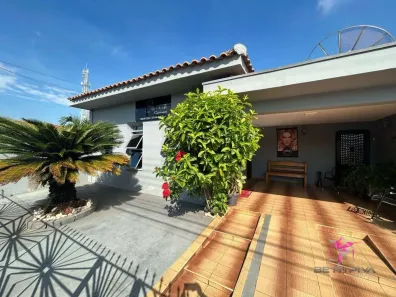 Casa com 4 Quartos à venda, 174m² no Jardim Eroísi, Leme