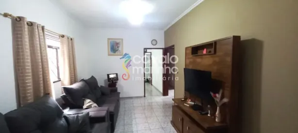 Casa com 3 Quartos à venda, 200m² no Cravinhos, Cravinhos