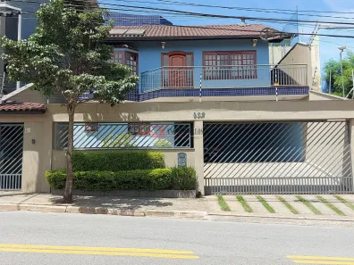 Sobrado com 5 Quartos à venda, 303m² no City Bussocaba, Osasco