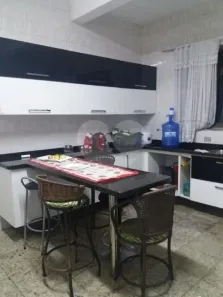 Sobrado com 4 Quartos à venda, 400m² no Jardim das Laranjeiras, São Paulo