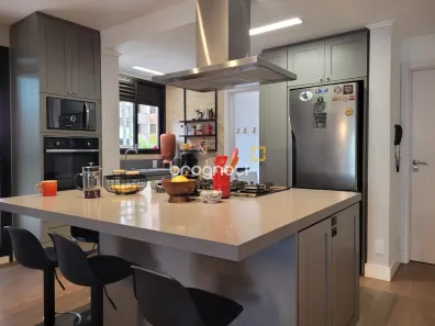 Apartamento com 3 Quartos à venda, 316m² no Centro, Florianópolis