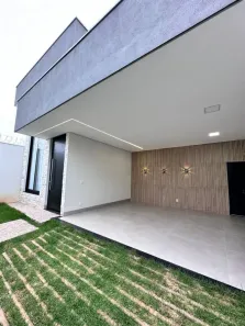 Casa com 3 Quartos à venda, 167m² no Granada, Uberlândia
