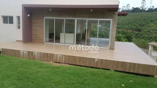 Fazenda/Sítio com 3 Quartos à venda, 136m² no Fazenda Palao (Alpes de Guararema), Guararema