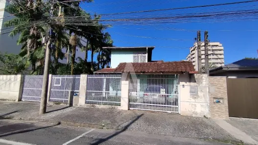 Casa com 3 Quartos à venda, 144m² no Costa e Silva, Joinville