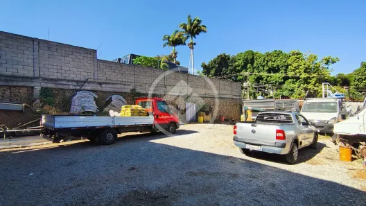 Lote/Terreno à venda, 980m² no Estrela do Oriente, Belo Horizonte