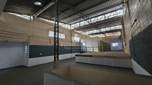 Galpão/Depósito/Armazém à venda, 1000m² no Vila Esperança, São Paulo
