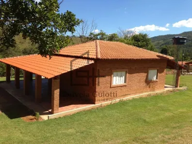 Fazenda/Sítio com 5 Quartos à venda, 121m² no Pirenópolis, Pirenópolis