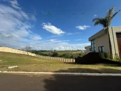 Lote/Terreno à venda, 728m² no Jardim Tarobá, Cambé